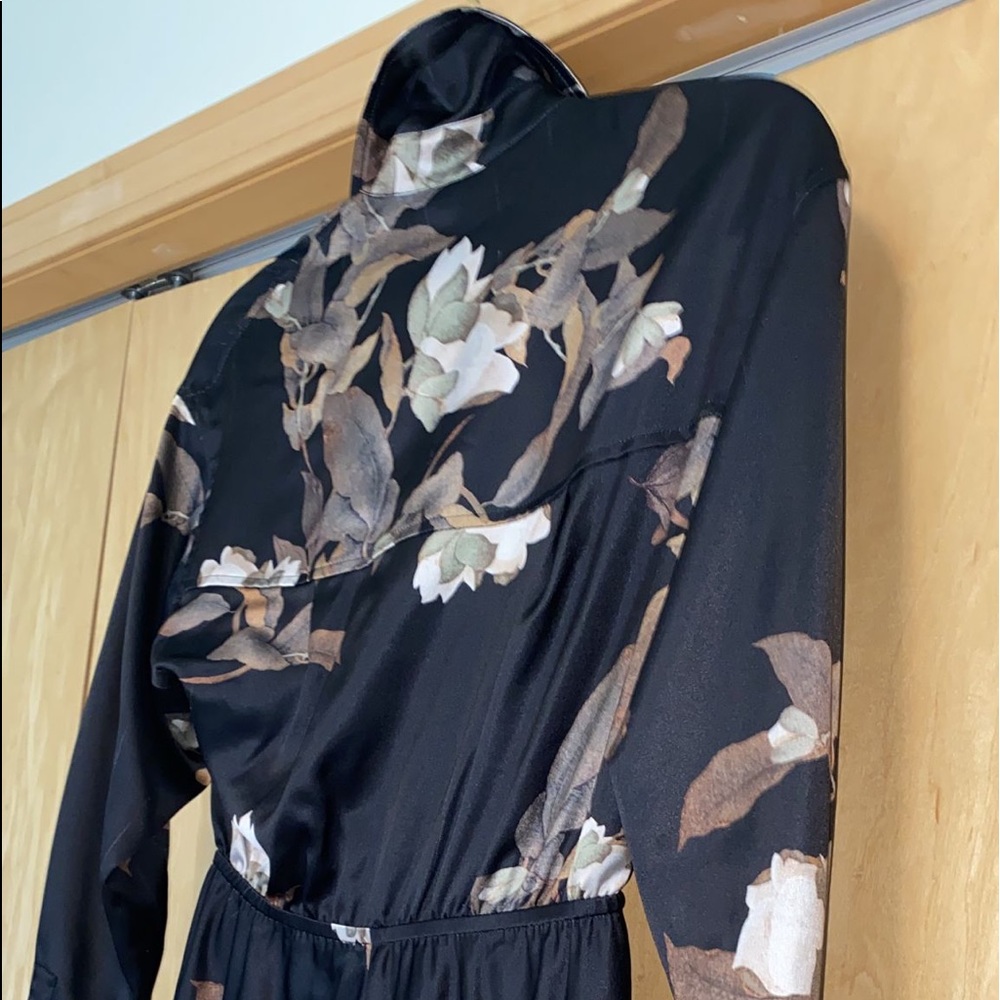 Vince Black Long Sleeve Elegant Dress - Picture 16 of 16